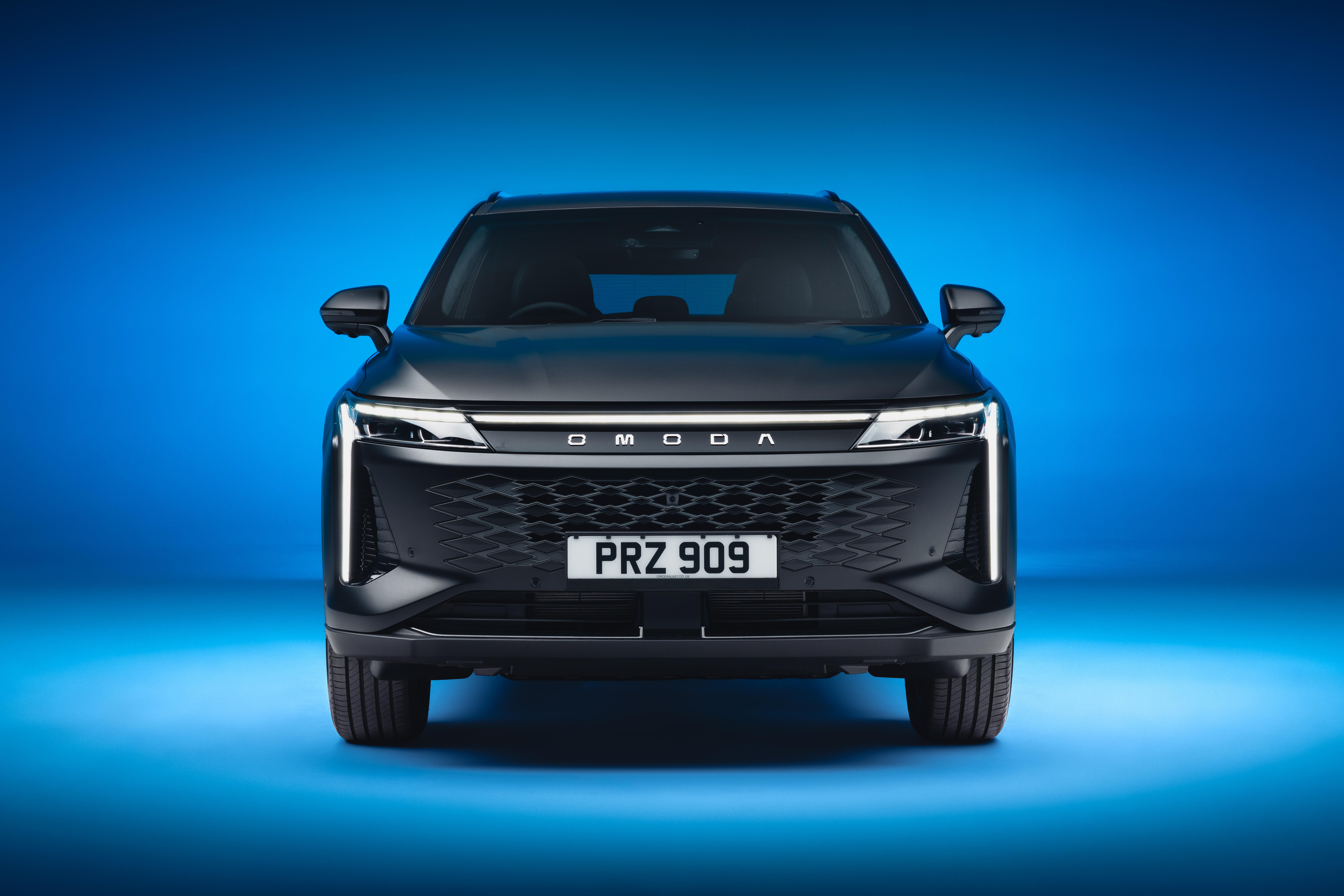 Omoda's 9 just got a whole lot stealthier thanks to its Black Noble makeover